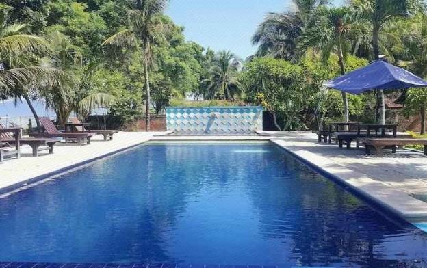 aman gati hotel lakey