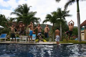 aman gati hotel lakey