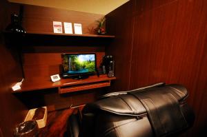 capsule hotel anshin oyado tokyo shimbashi