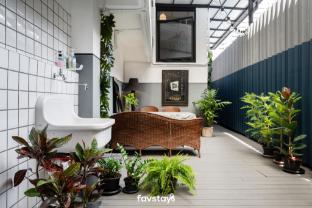 somewhere to escape hometel
