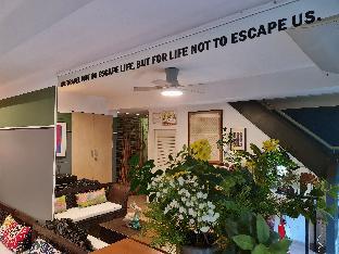somewhere to escape hometel