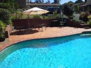 hideaway motor inn armidale