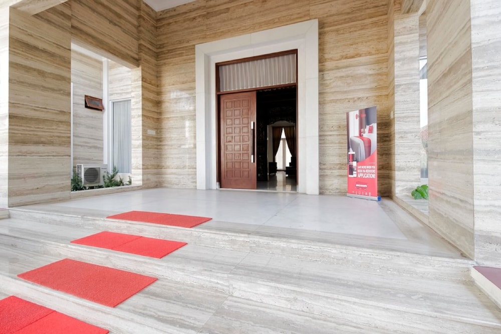 reddoorz premium gandaria jagakarsa