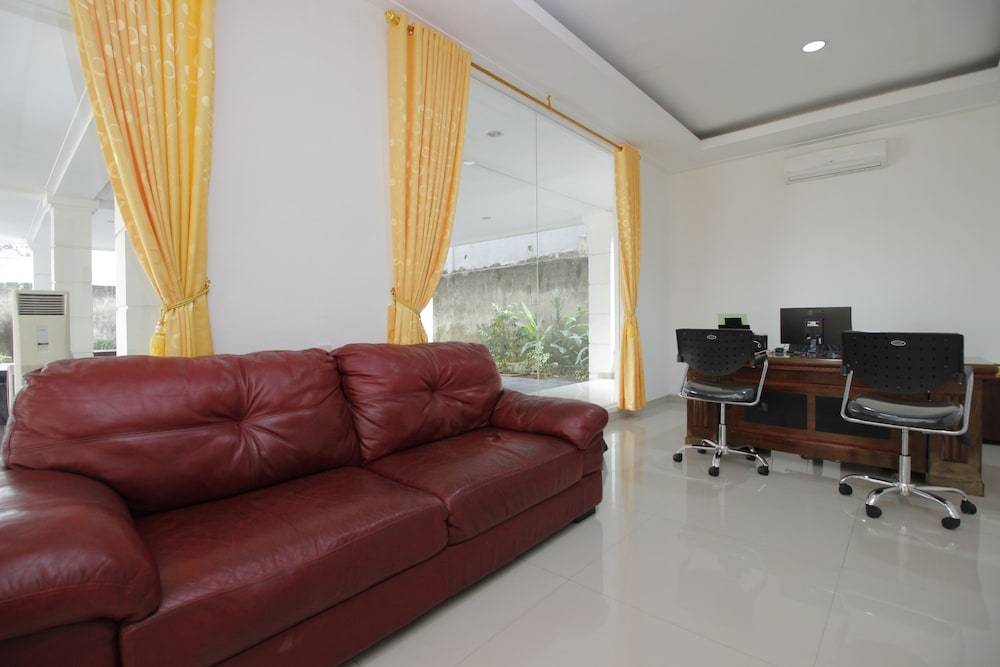 reddoorz premium gandaria jagakarsa