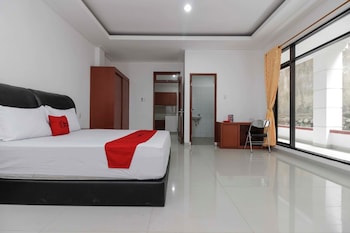 reddoorz premium gandaria jagakarsa