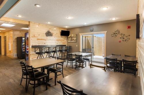 boarders inn and suites by cobblestone hotels superior duluth