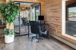 boarders inn and suites by cobblestone hotels superior duluth