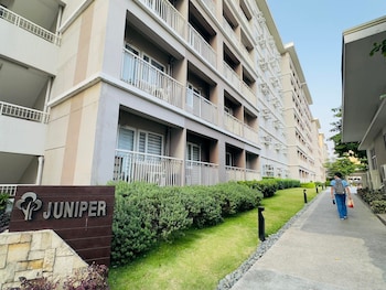 trees residences by jhoy