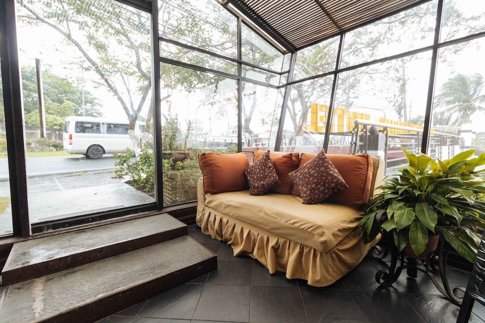 reddoorz plus the ridge tagaytay