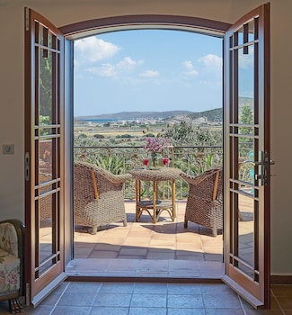 villa taraca alacati romantik hotel