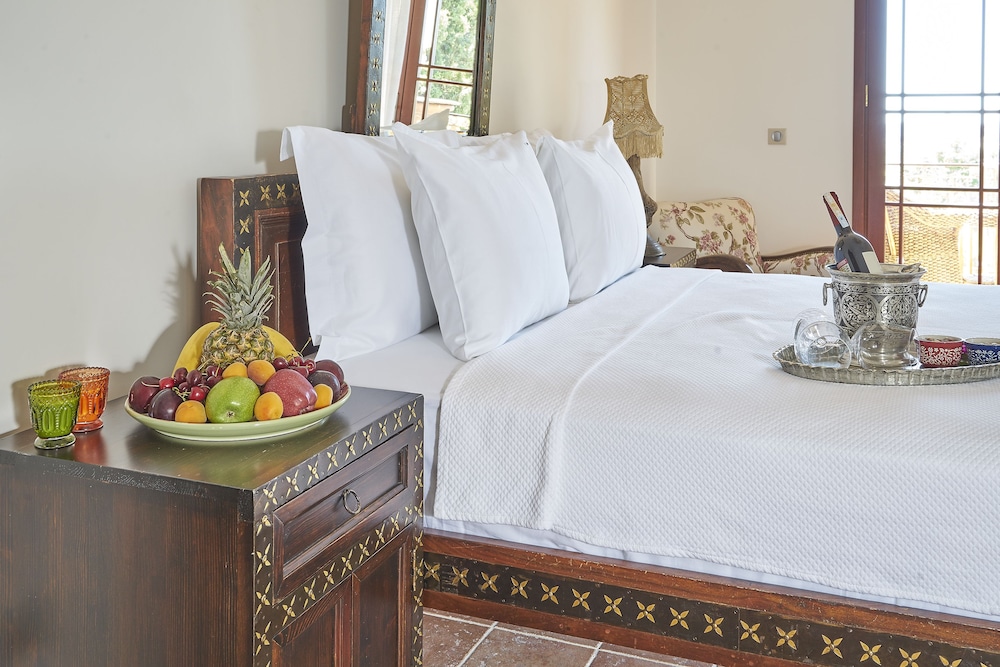 villa taraca alacati romantik hotel