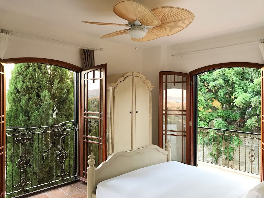 villa taraca alacati romantik hotel