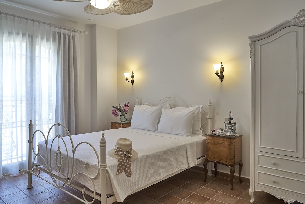 villa taraca alacati romantik hotel