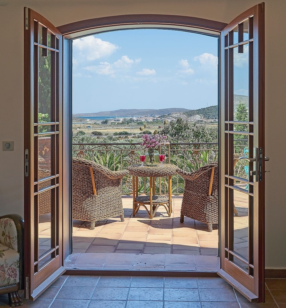 villa taraca alacati romantik hotel