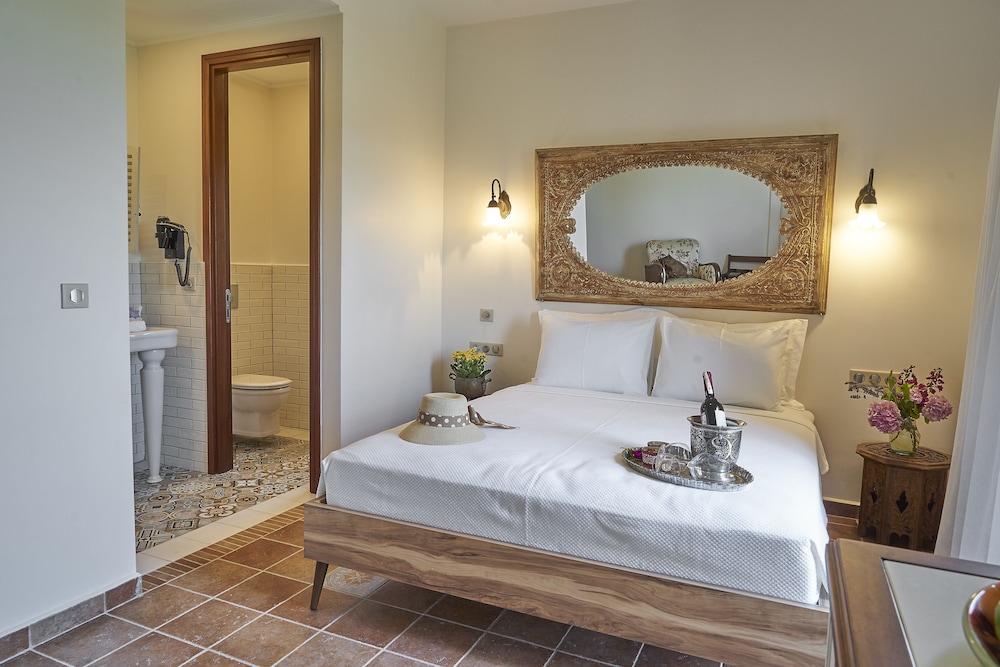 villa taraca alacati romantik hotel