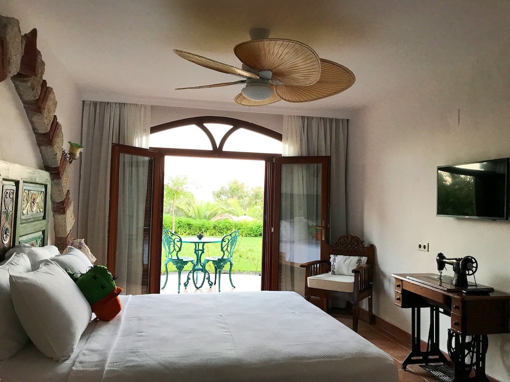 villa taraca alacati romantik hotel