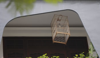 purple hue bnb central hub