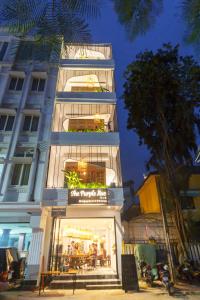 purple hue bnb central hub