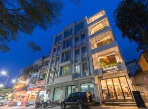 purple hue bnb central hub