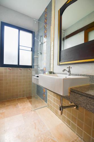 cocoville phuket resort