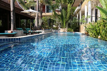 cocoville phuket resort