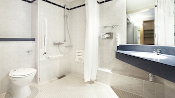 holiday inn express london park royal an ihg hotel