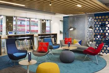 holiday inn express london park royal an ihg hotel