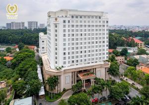 tan son nhat saigon hotel