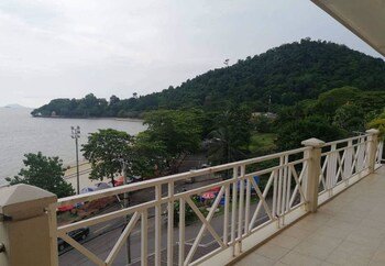 the beach house
