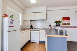 central cosmo apartments