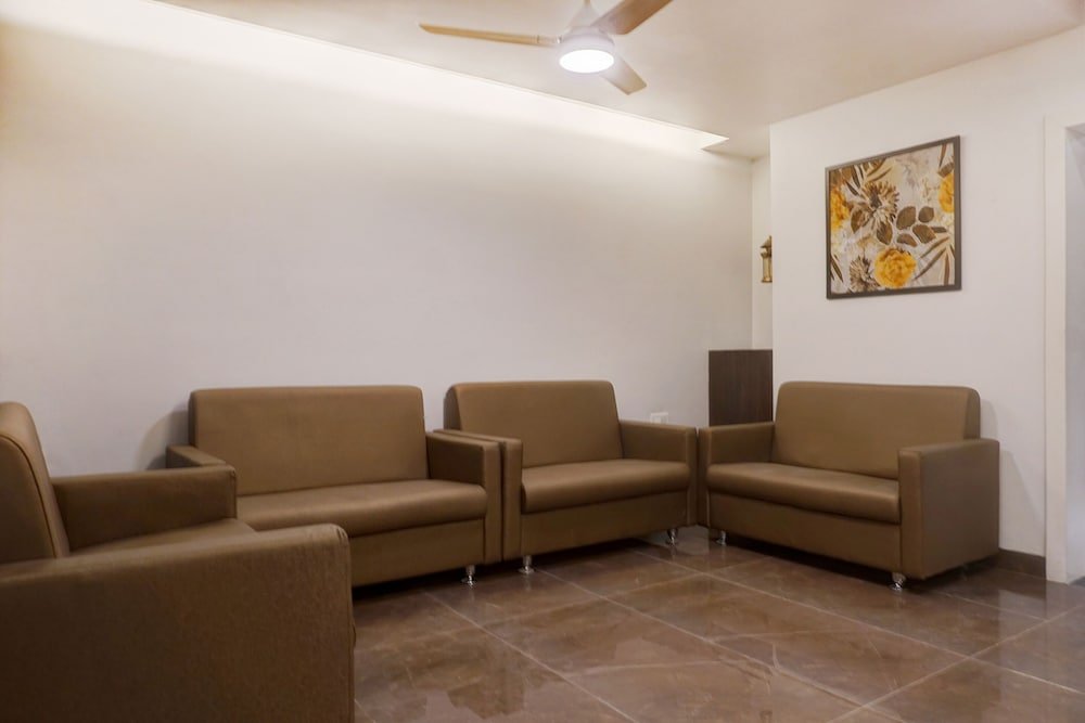 capital o 38128 omkar executive