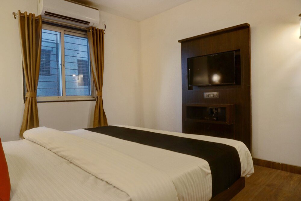 capital o 38128 omkar executive