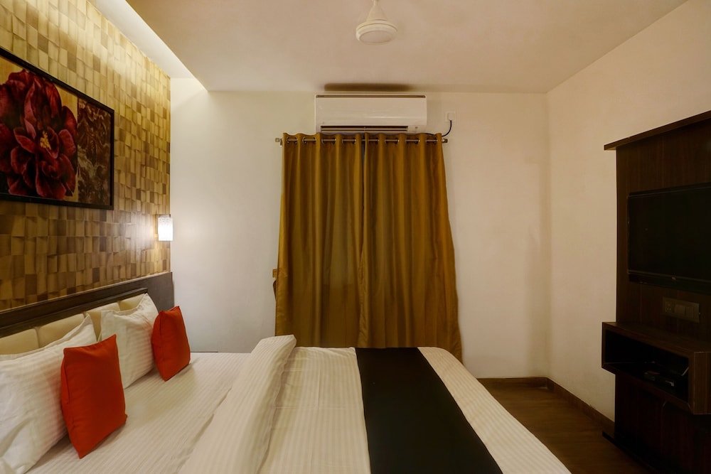 capital o 38128 omkar executive