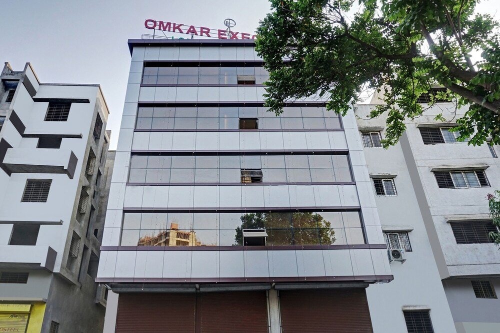 capital o 38128 omkar executive