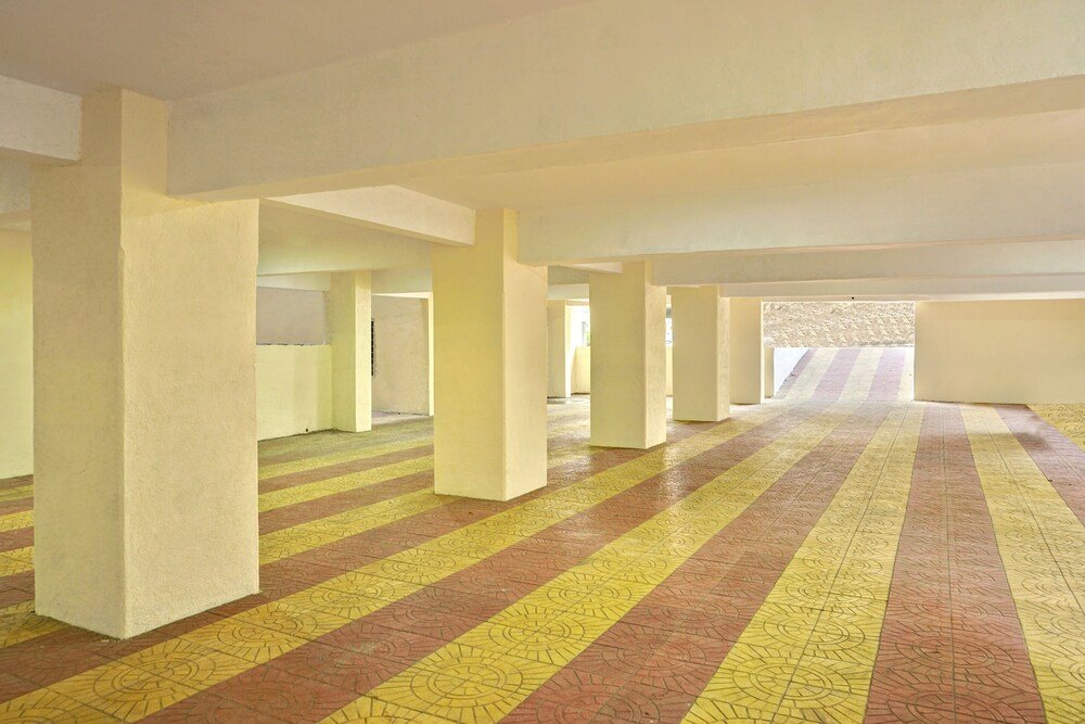 capital o 38128 omkar executive