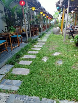 the natural bungalow