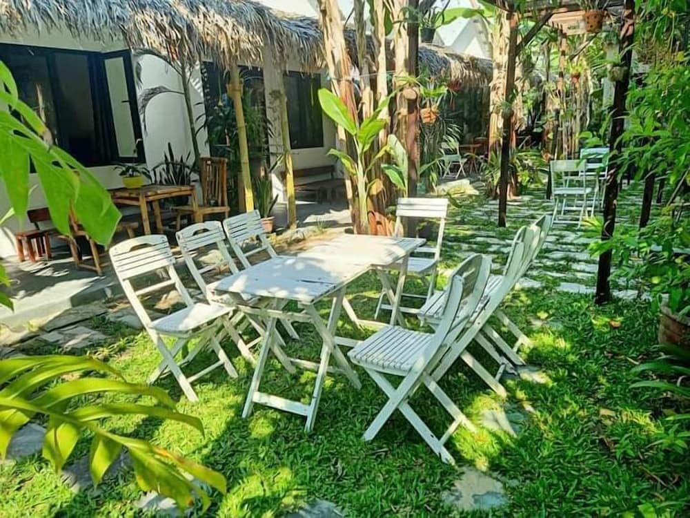 the natural bungalow