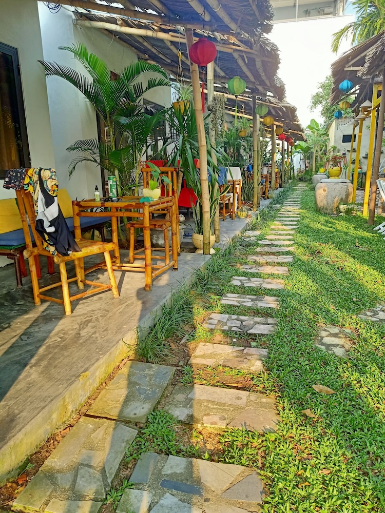 the natural bungalow