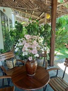 the natural bungalow