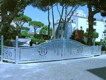 giulivo hotel and village