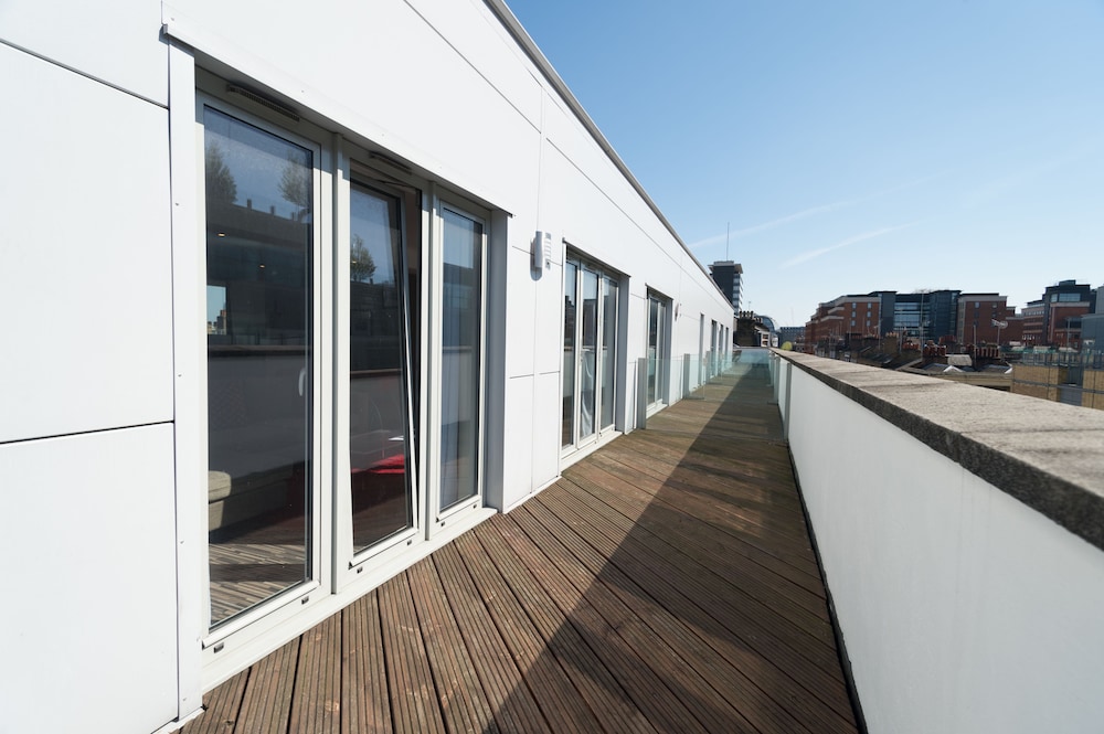 saco holborn lambs conduit street