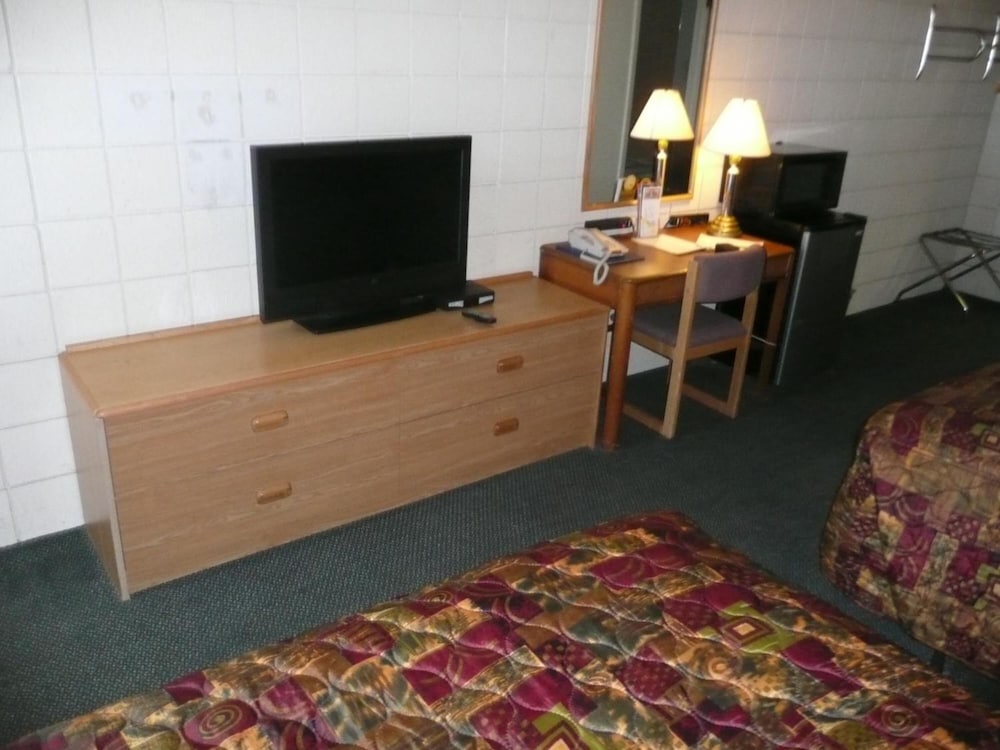 national 9 casper showboat