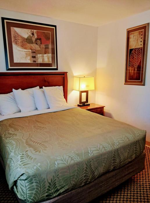 national 9 casper showboat