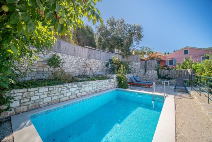villa paxos