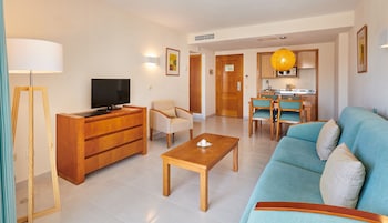 hipotels coma gran aparthotel