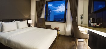 golden hotel