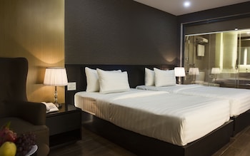 golden hotel