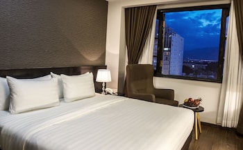 golden hotel