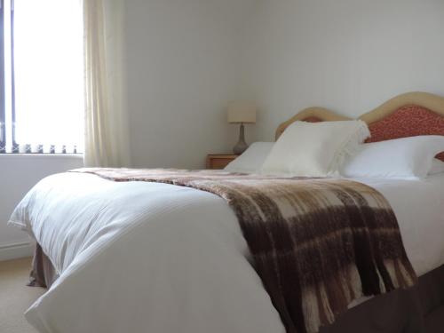 sea breeze apartment