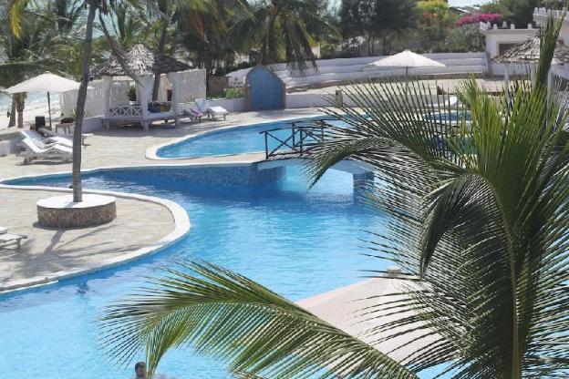 twiga beach resort and spa